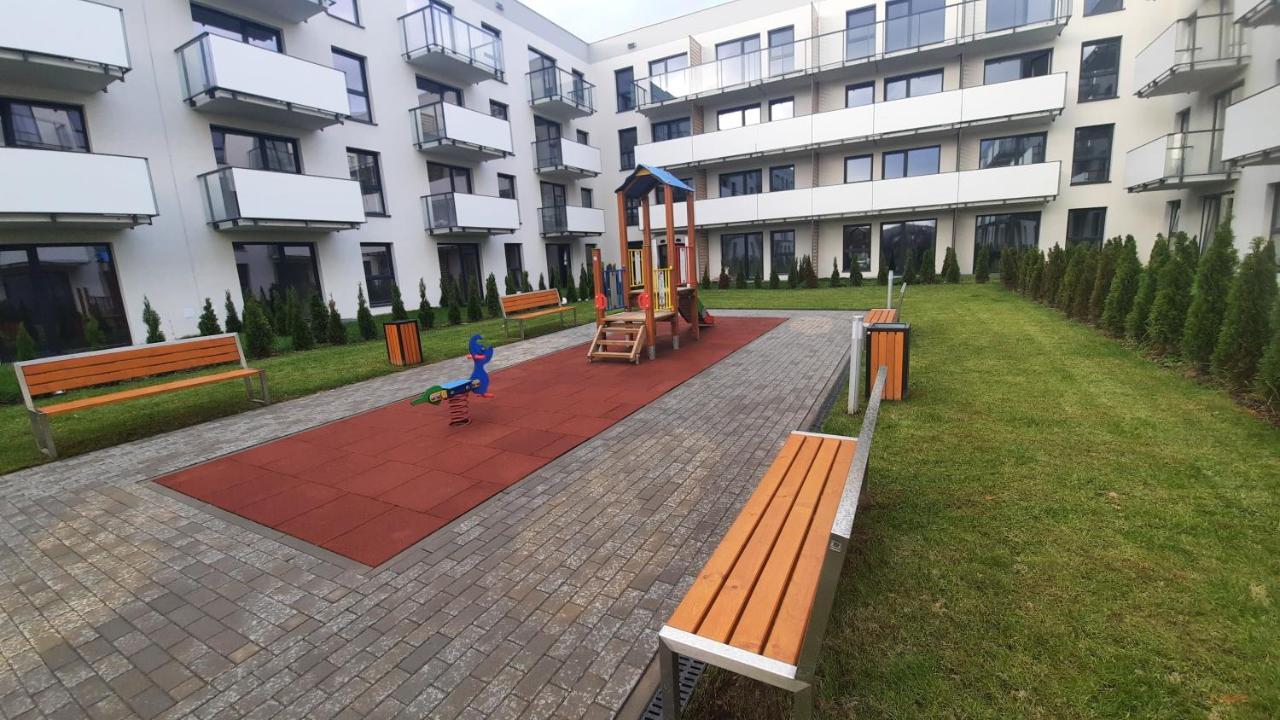 Apartament M&R Dwie Sypialnie Garaz Gdynia Bagian luar foto