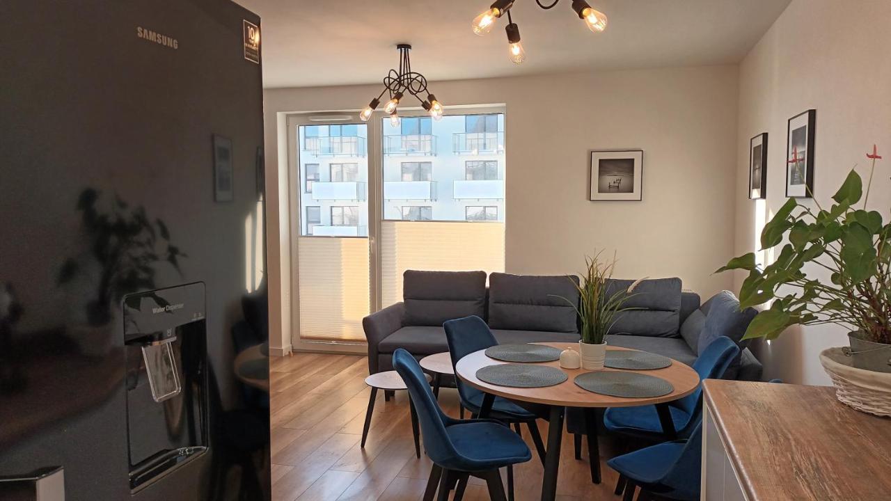 Apartament M&R Dwie Sypialnie Garaz Gdynia Bagian luar foto