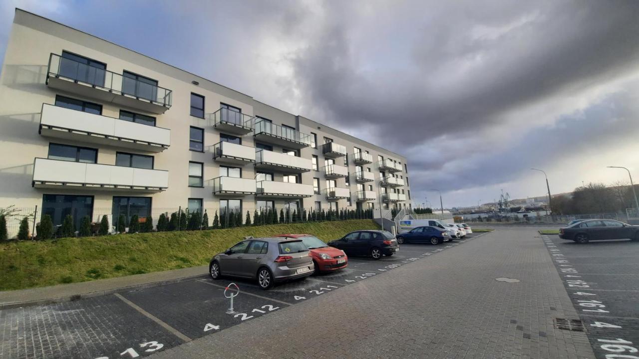 Apartament M&R Dwie Sypialnie Garaz Gdynia Bagian luar foto